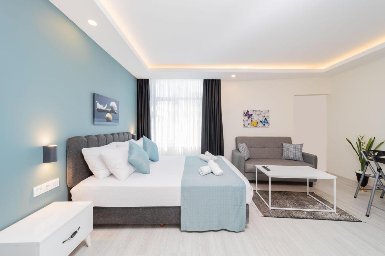Hadrian Towers Hotel Анталия Екстериор снимка