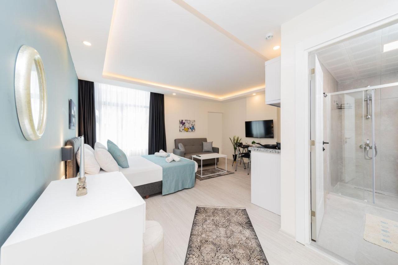Hadrian Towers Hotel Анталия Екстериор снимка