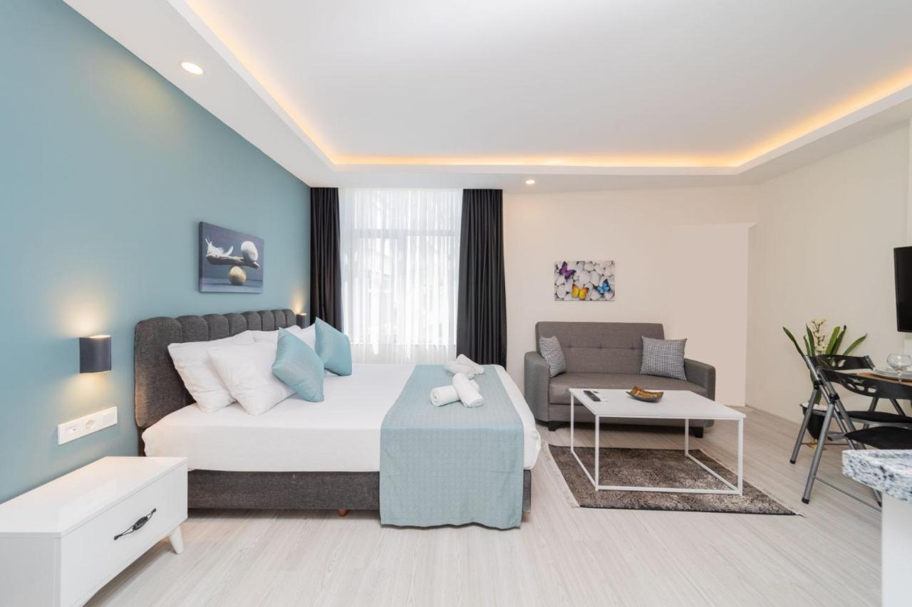 Hadrian Towers Hotel Анталия Екстериор снимка